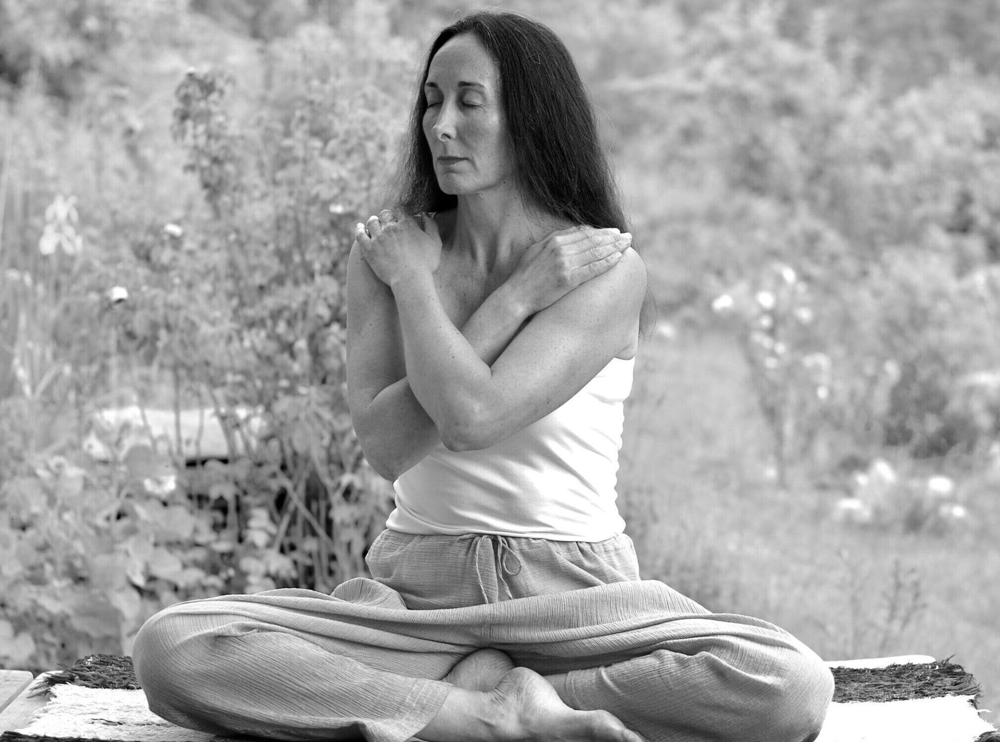 Olga yoga en position meditation